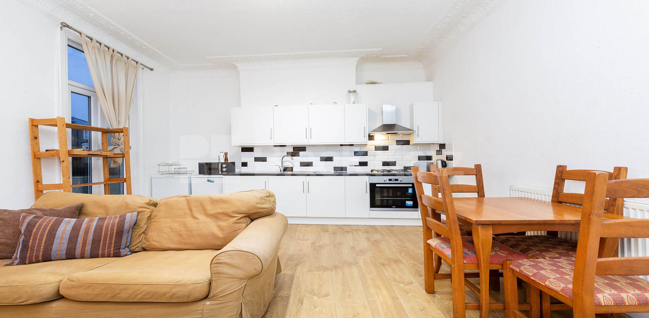 Modern and Central Apartment Shepherds Bush Road, Shepherds Bush